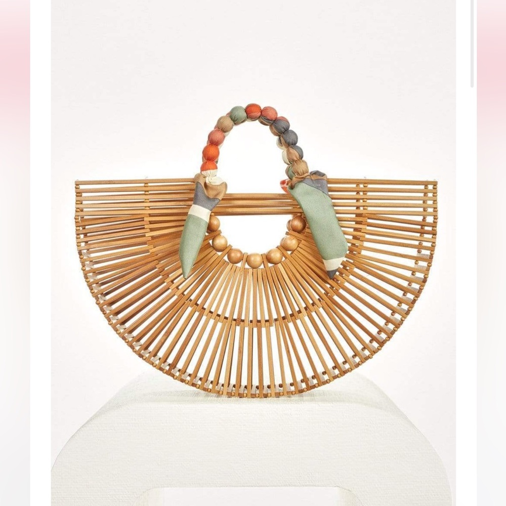 Cult Gaia - GAIAS SCARF FAN ARK BAG